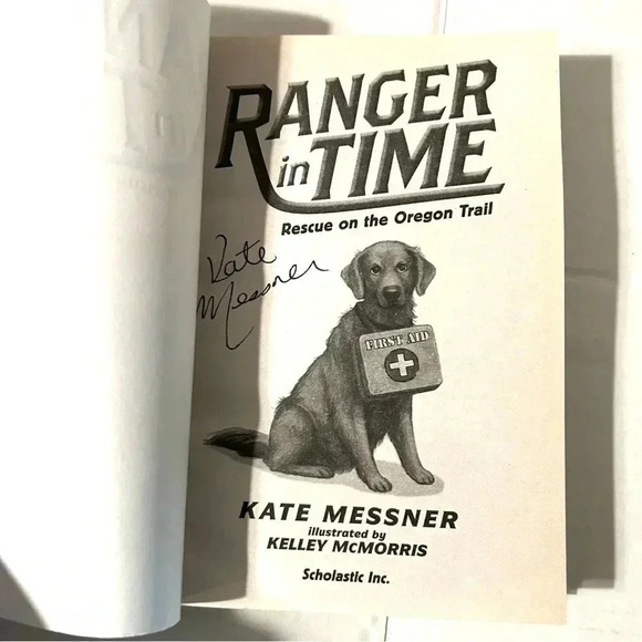 Ranger in Time Book Lot 3 Kate Messner Paperback Children Chapter Novel Signed? - Picture 3 of 6